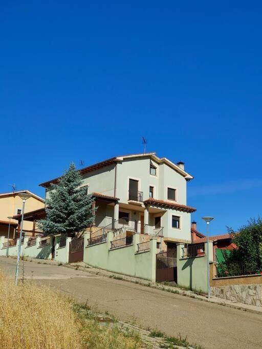 Vivienda De Uso Turistico En Entorno Maravilloso Huerta Del Rey Esterno foto