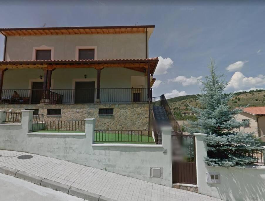 Vivienda De Uso Turistico En Entorno Maravilloso Huerta Del Rey Esterno foto