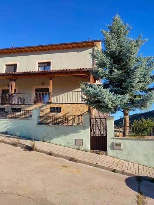 Vivienda De Uso Turistico En Entorno Maravilloso Huerta Del Rey Esterno foto