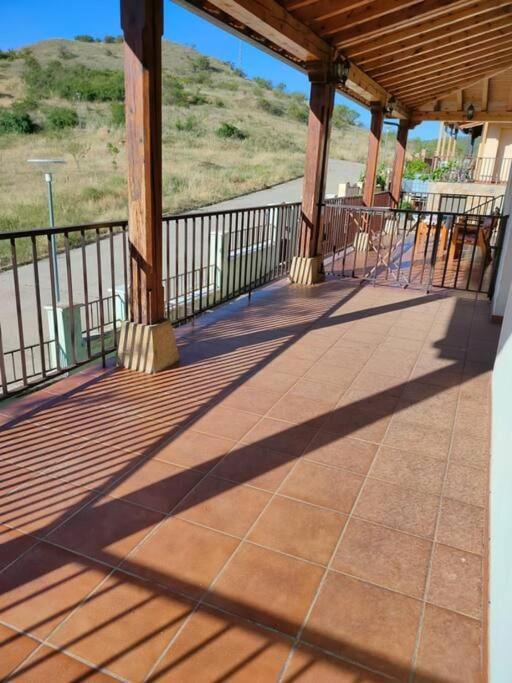 Vivienda De Uso Turistico En Entorno Maravilloso Huerta Del Rey Esterno foto