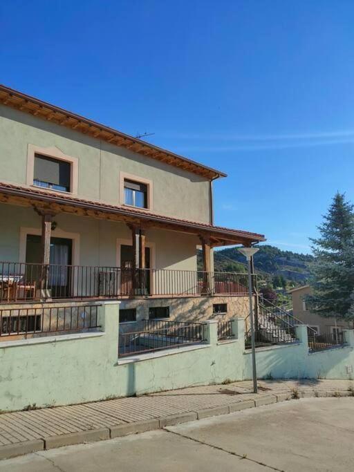 Vivienda De Uso Turistico En Entorno Maravilloso Huerta Del Rey Esterno foto
